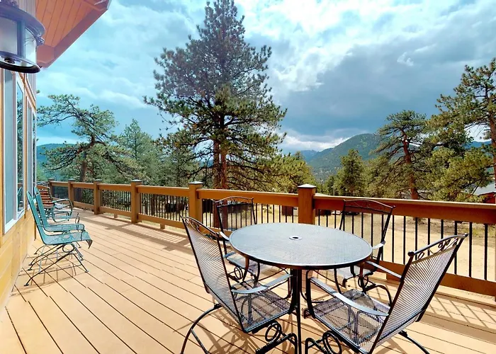 Twin Pines Cabin