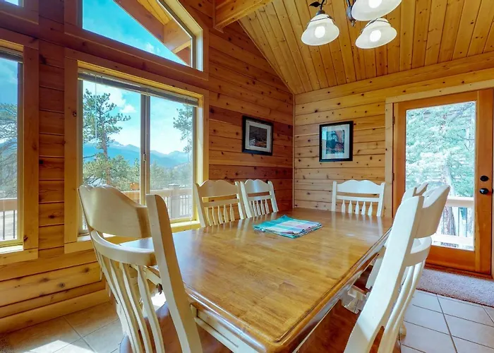 Twin Pines Cabin