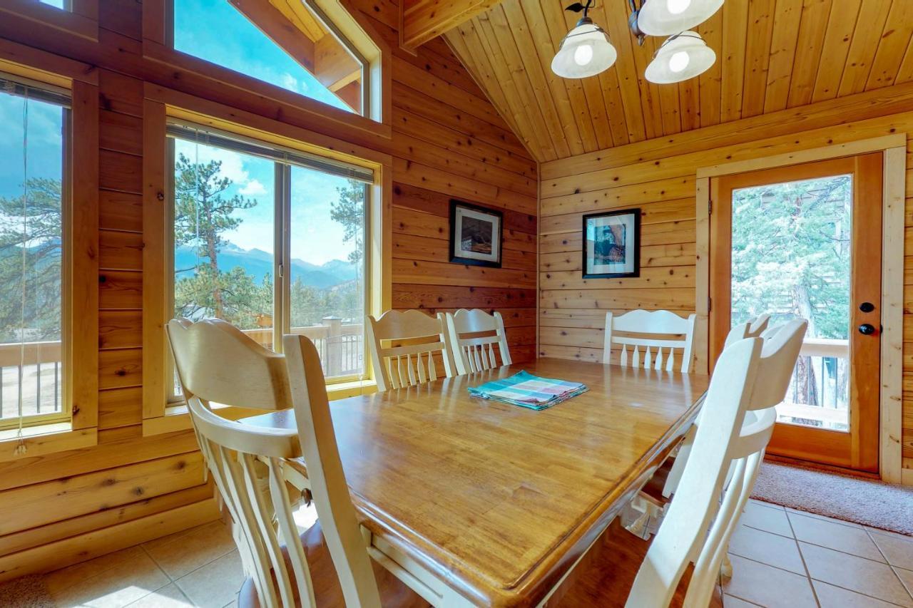Twin Pines Holiday home