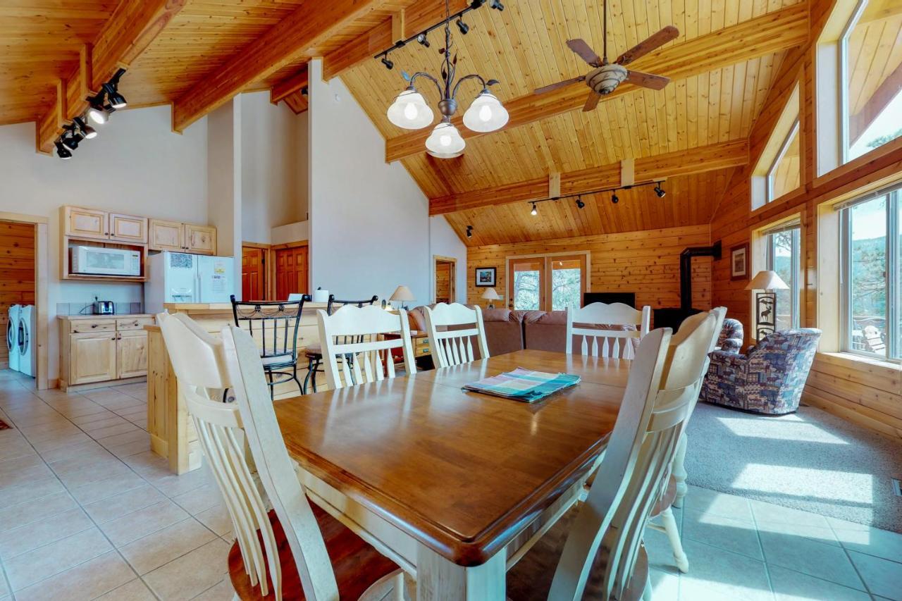 Twin Pines Holiday home
