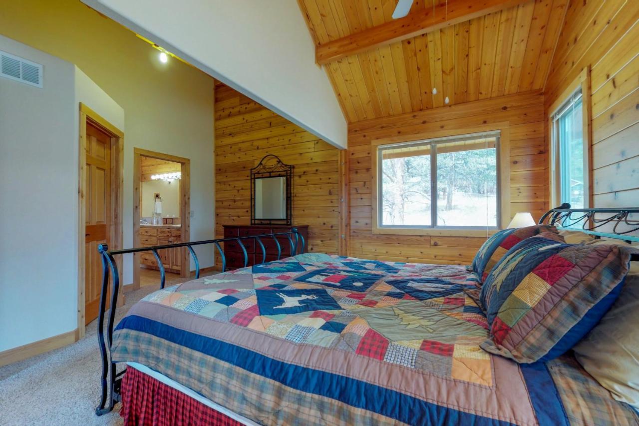 Holiday home Twin Pines *