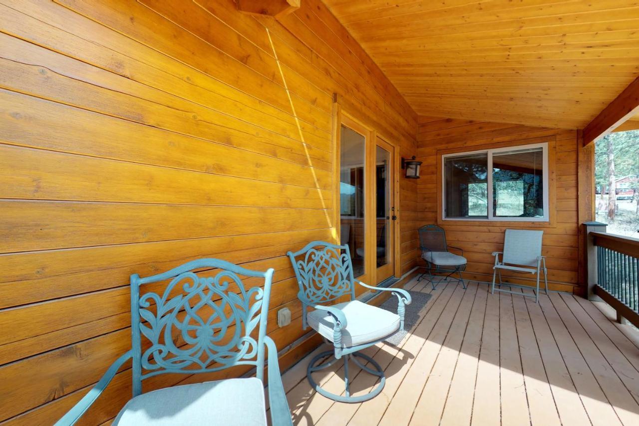 Holiday home Twin Pines
